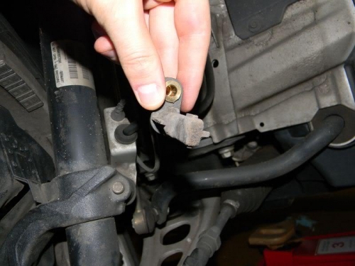 E46 Kerékfordulatszám-érzékelők tisztítása
