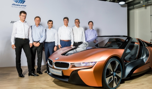 Öt éven belül sorozatgyártásba kerülhet az önvezető BMW