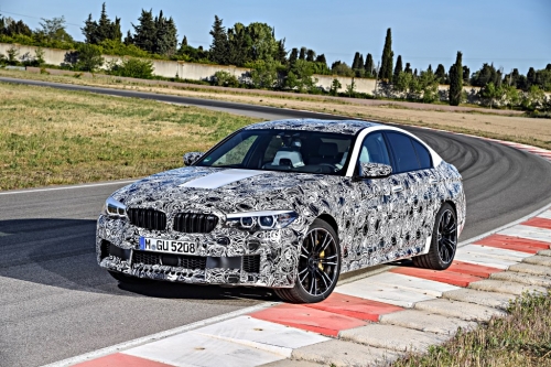 Az új BMW M5 mutatja be a valaha készült legintelligensebb összkerékhajtást